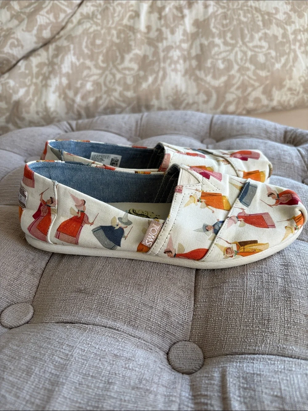 DISNEY SLEEPING BEAUTY TOMS